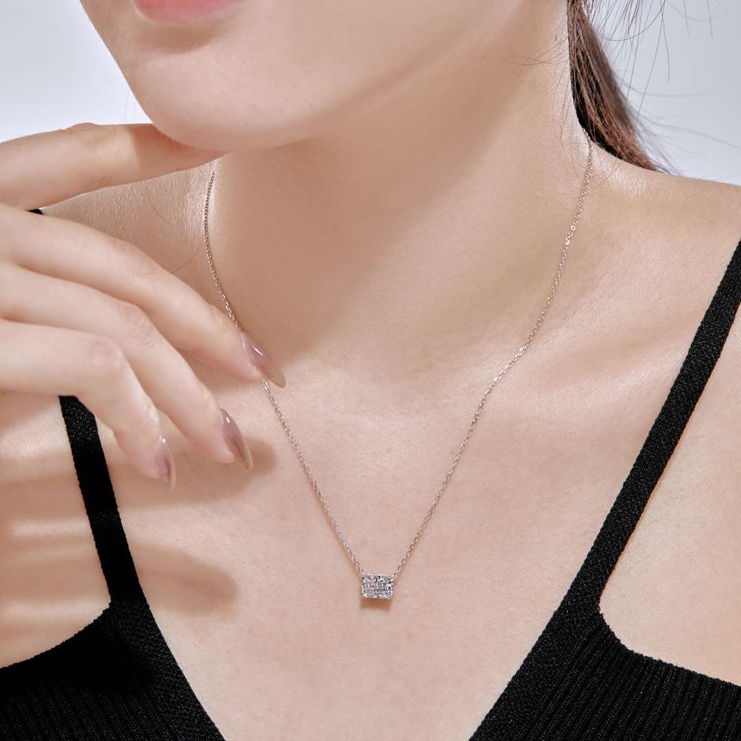 [CiCi]Luxurious Square Shape Colorful Necalack