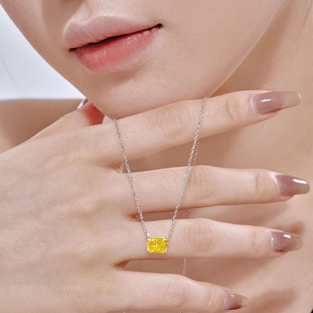 [CiCi]Luxurious Square Shape Colorful Necalack