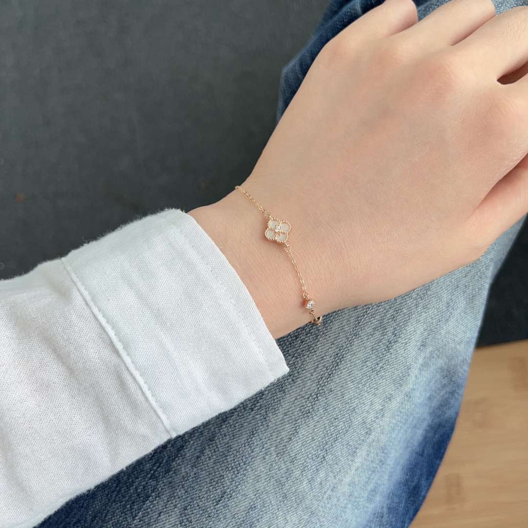 [CiCi]Delicate Four Leaf Clover Bracelet