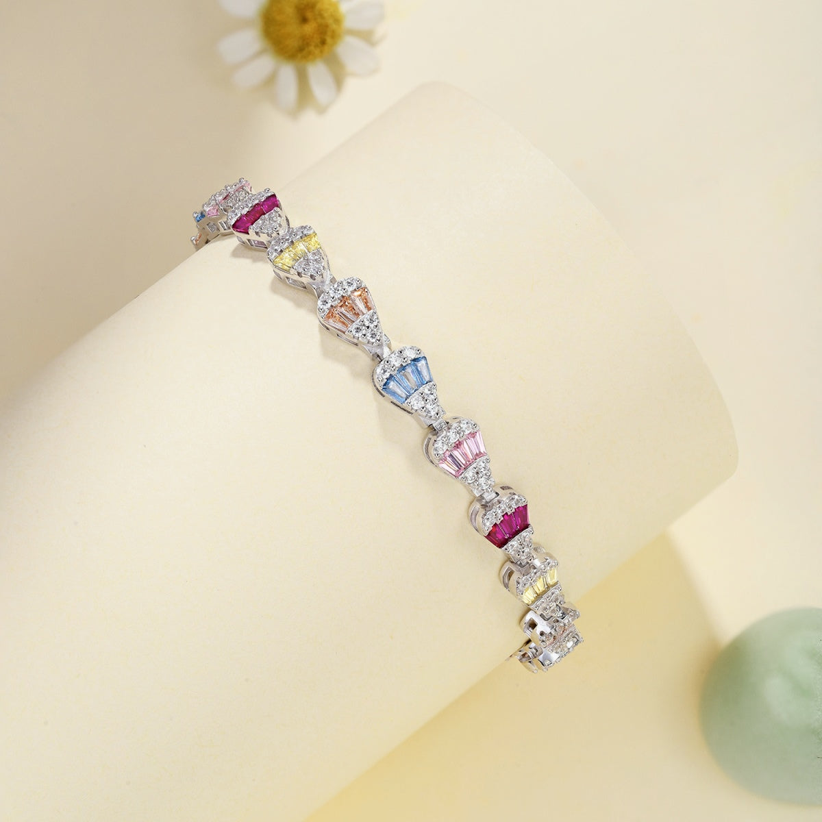 [CiCi]Radiant Water Drop Shape Daily Bracelet