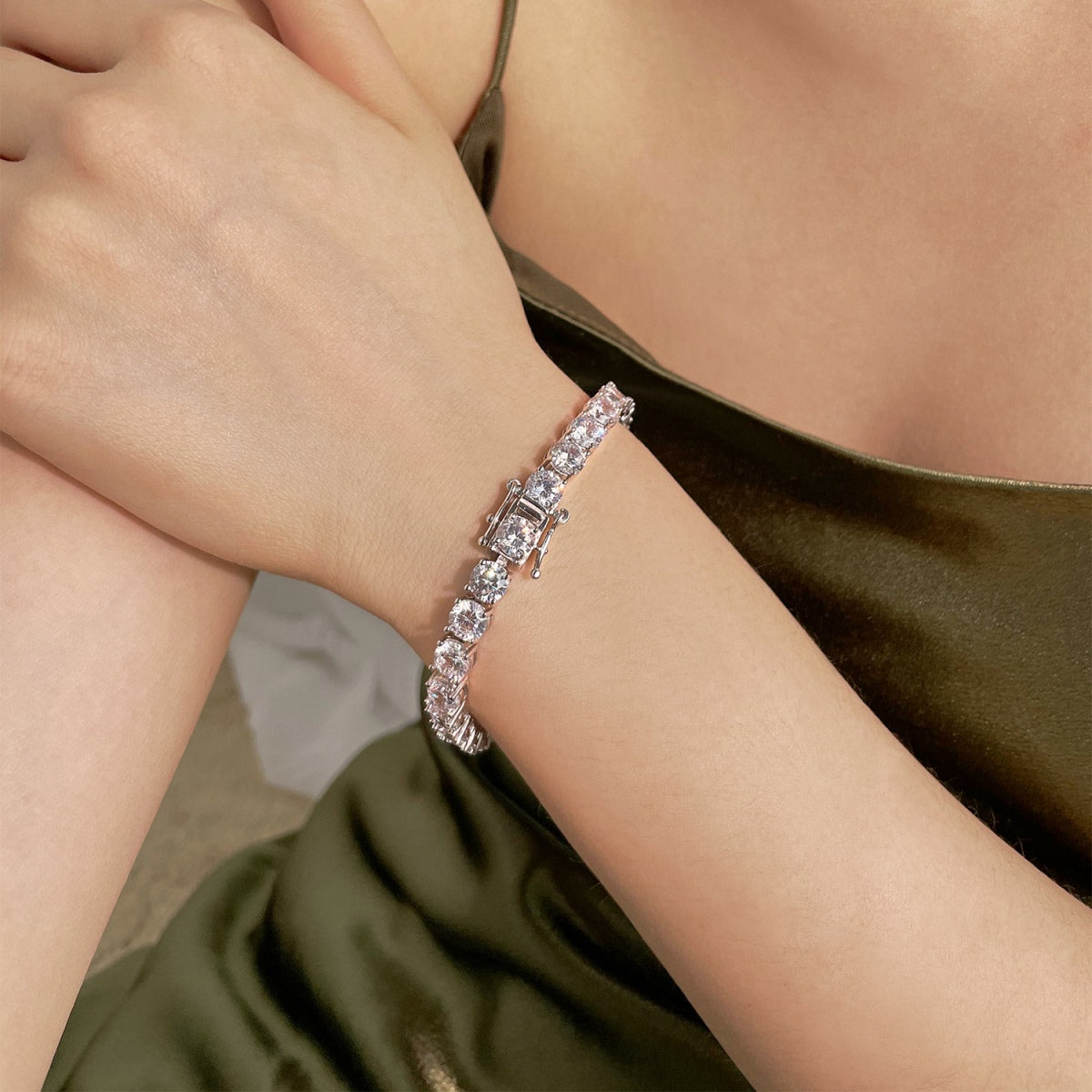 [CiCi]0.75 Carat Dazzling Round Cut Wedding Bracelet