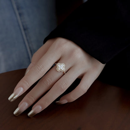 [CiCi]Luxurious Eternity Flower Shape Banquet Ring