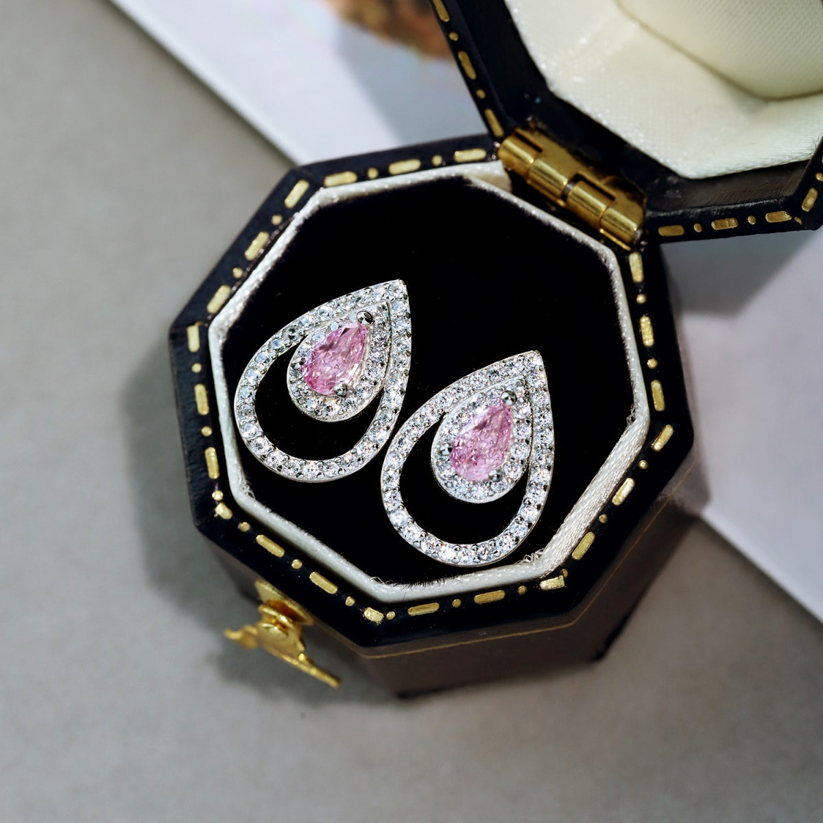 [CiCi]Sparkling Delicate Water Drop Shape Daily Earrings