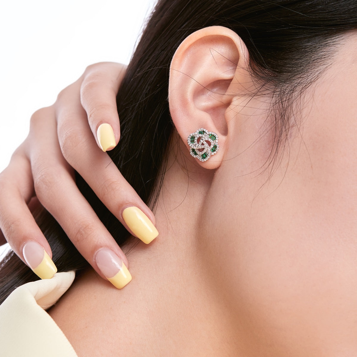 [CiCi]Exquisite Flower Shape Daily Earrings