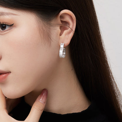 [CiCi]Radiant Heart Cutout Earrings