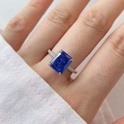 [CiCi]4.0 Carat Luxurious Engagement Ring