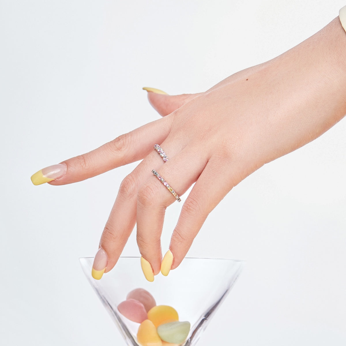 [CiCi]Dainty Ebullient Round Cut Daily Ring