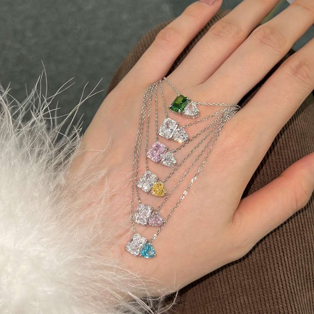 [CiCi]Dazzling Square & Heart Shape Necklace