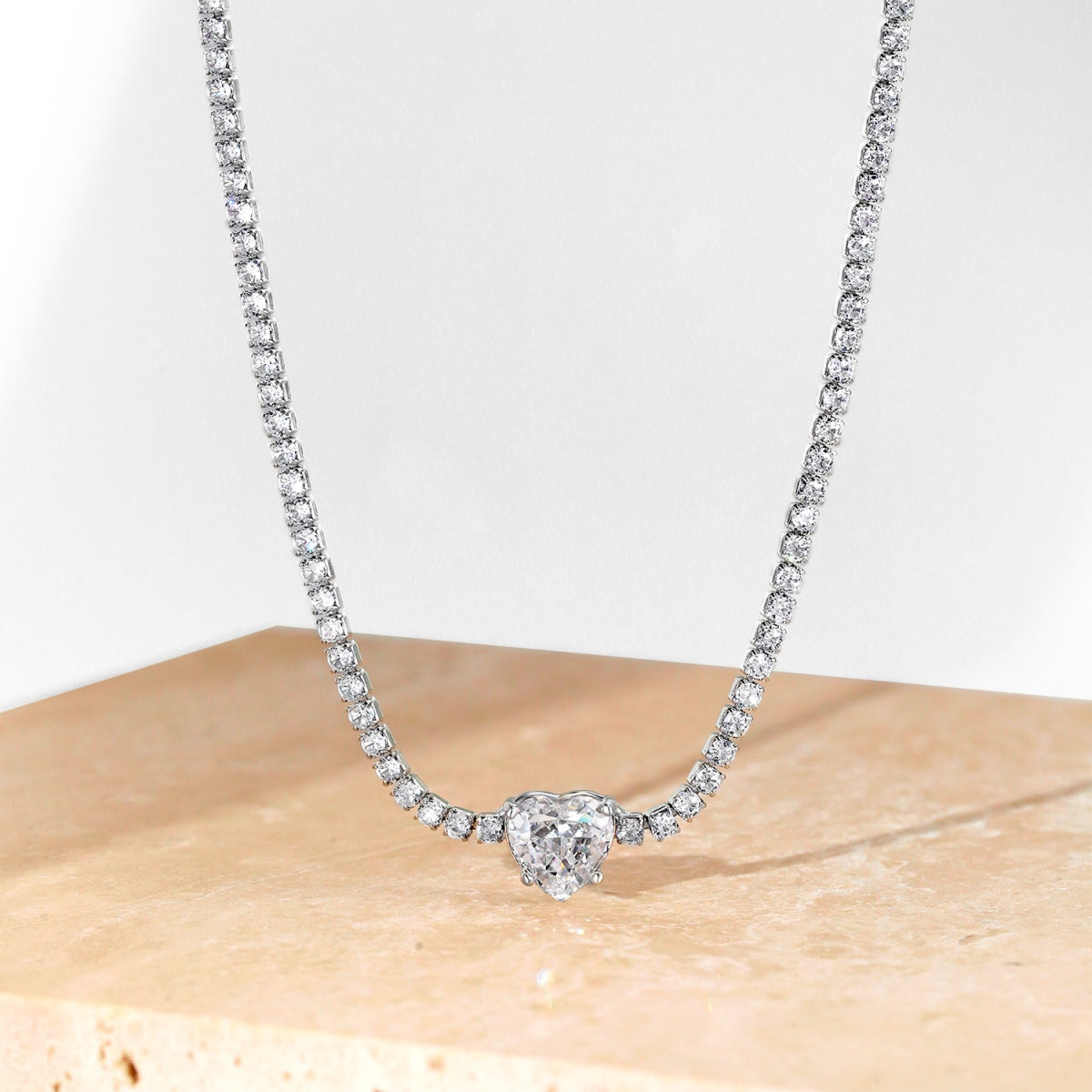 [CiCi]2.0 Carat Sparkling Tennis Heart Cut Necklace