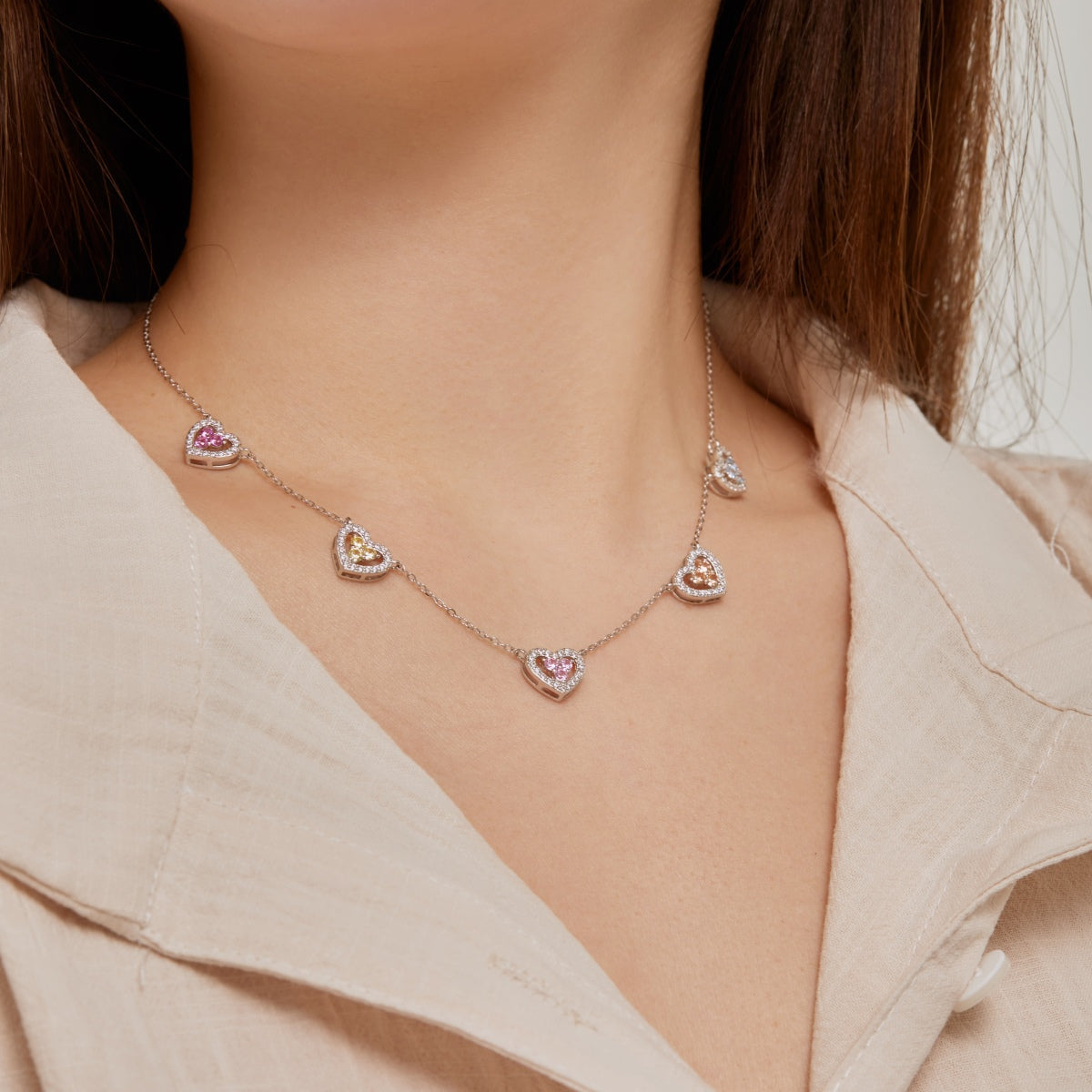 [CiCi]Sparkling Five Heart Necklace
