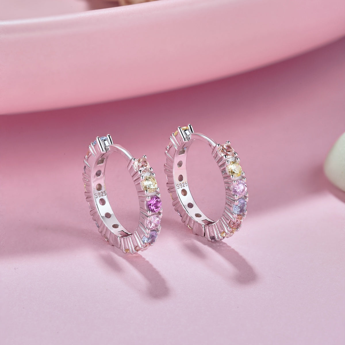 [CiCi]Radiant Colorful Round Cut Earrings