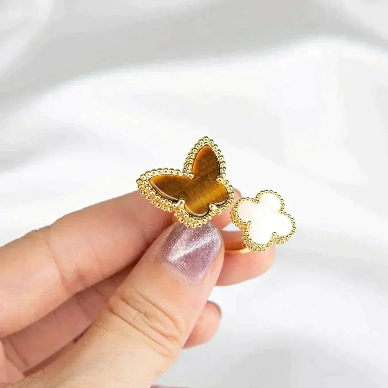 [CiCi]LUCKY BETWEEN THE FINGER RING