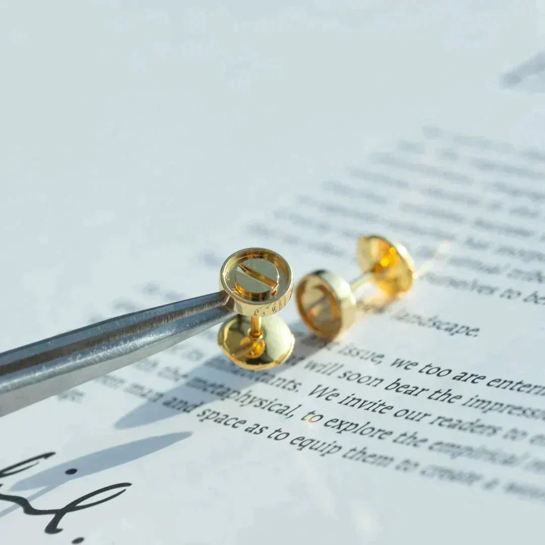 [CiCi]LOVE EARRINGS GOLD 10MM
