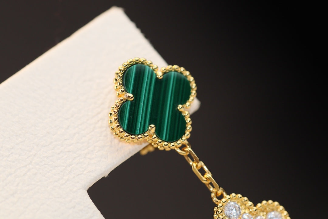 [CiCi]CLOVER EARRINGS GOLD MALACHITE DIAMOND 3 MOTIF