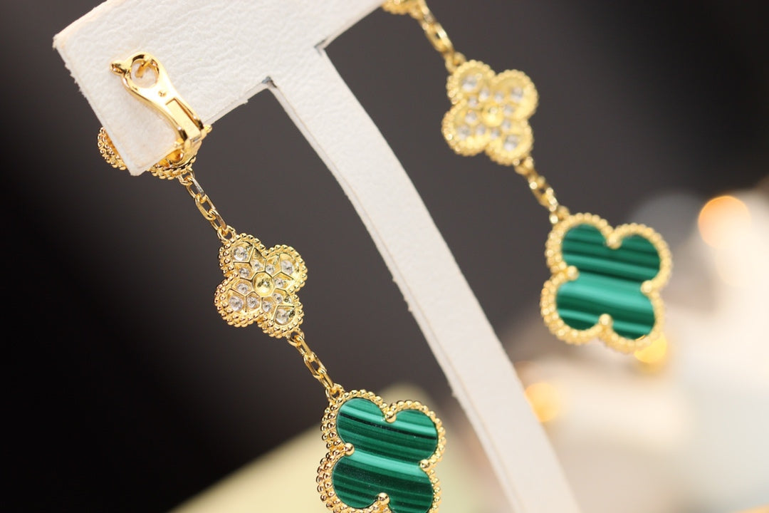[CiCi]CLOVER EARRINGS GOLD MALACHITE DIAMOND 3 MOTIF