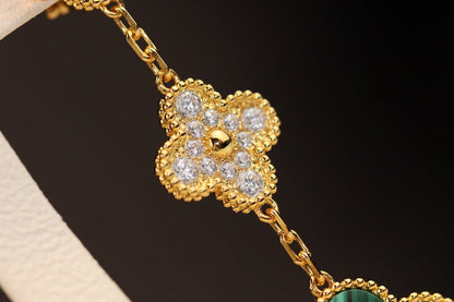 [CiCi]CLOVER EARRINGS GOLD MALACHITE DIAMOND 3 MOTIF