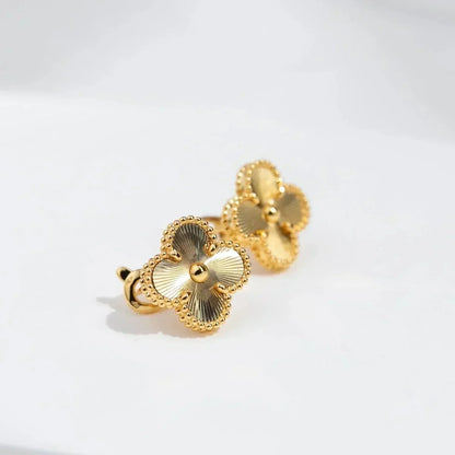 [CiCi]CLOVER MEDIUM 1 MOTIFS LASER EARRINGS
