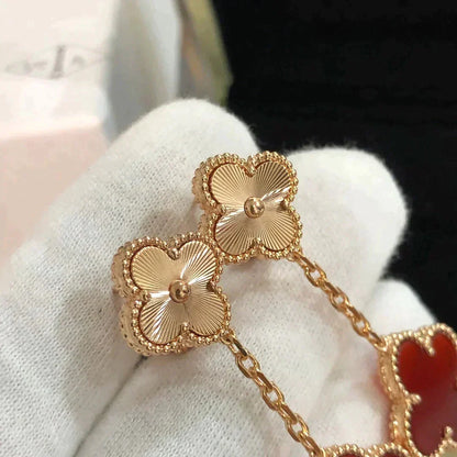 [CiCi]CLOVER 2 MOTIF  LASER CARNELIAN EARRINGS