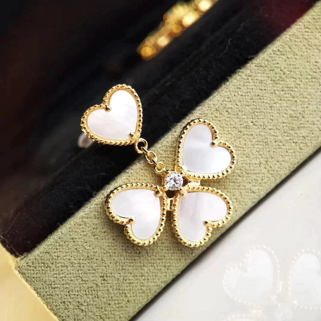 [CiCi]CLOVER SWEET WHITE MOP EARRINGS