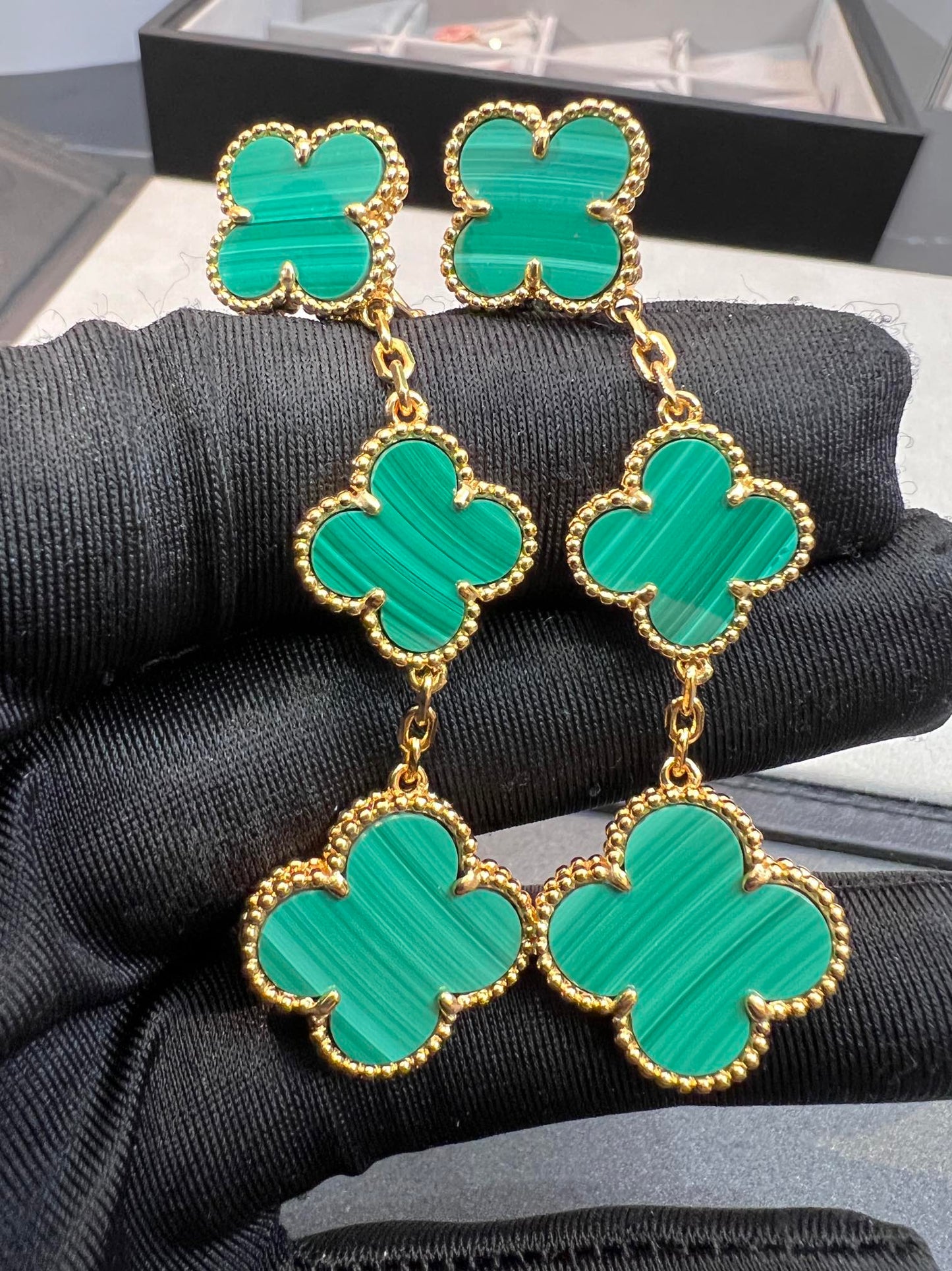 [CiCi]CLOVER MALACHITE 3 MOTIFS GOLD