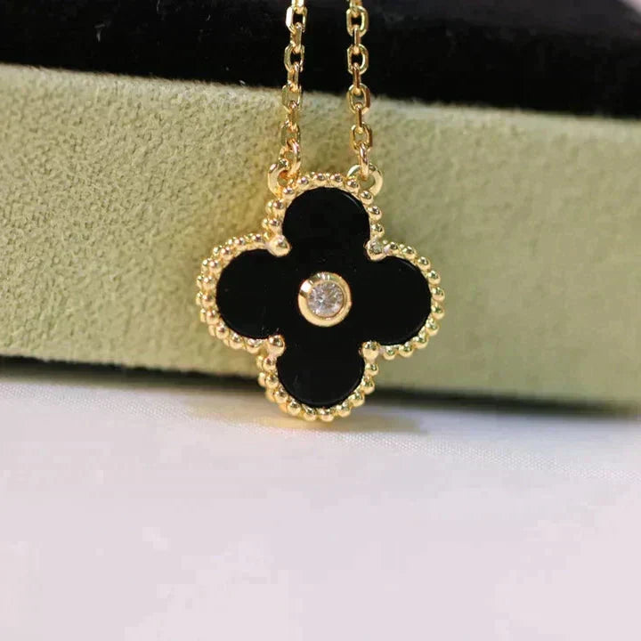 [CiCi]CLOVER 15MM DIAMOND ONYX NECKLACE