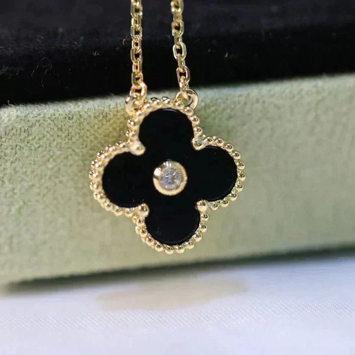 [CiCi]CLOVER 15MM DIAMOND ONYX NECKLACE