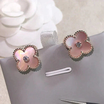 [CiCi]CLOVER MEDIUM 1 MOTIFS  PINK MOP DIAMOND EARRINGS
