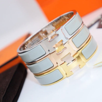 [CiCi]H LIGHT BLUE BRACELET