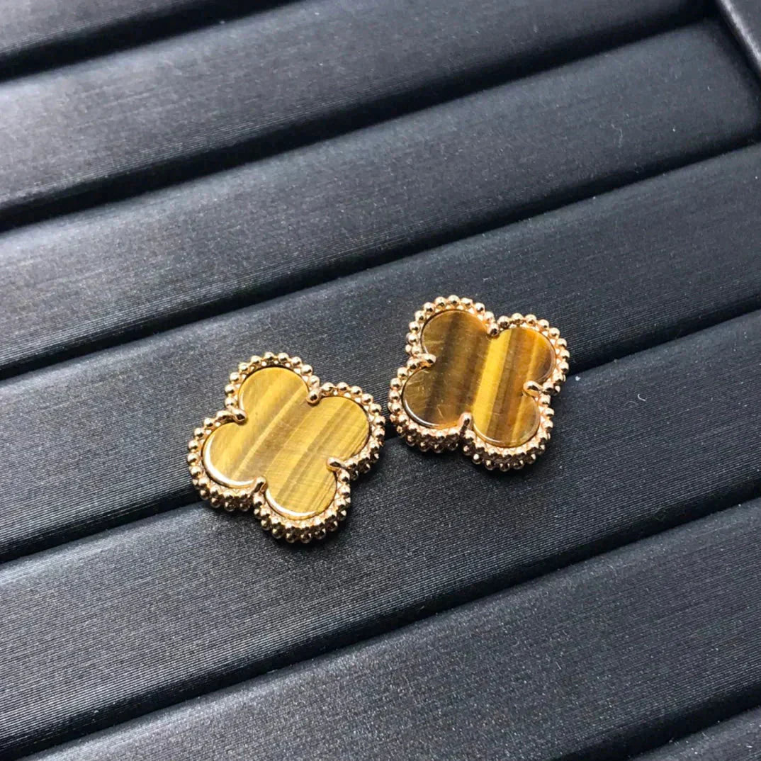 [CiCi]CLOVER MEDIUM 1 MOTIFS TIGER EYE EARRINGS