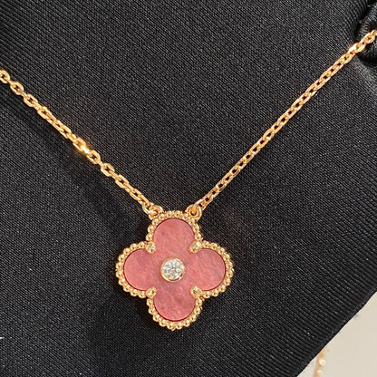 [CiCi]CLOVER 15MM DIAMANT RHODONIT HALSKETTE
