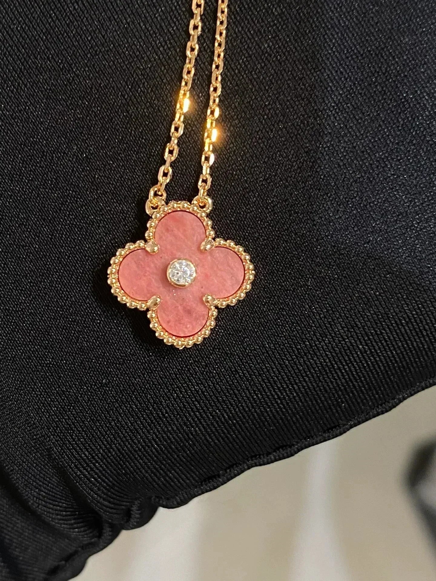 [CiCi]CLOVER 15MM DIAMANT RHODONIT HALSKETTE
