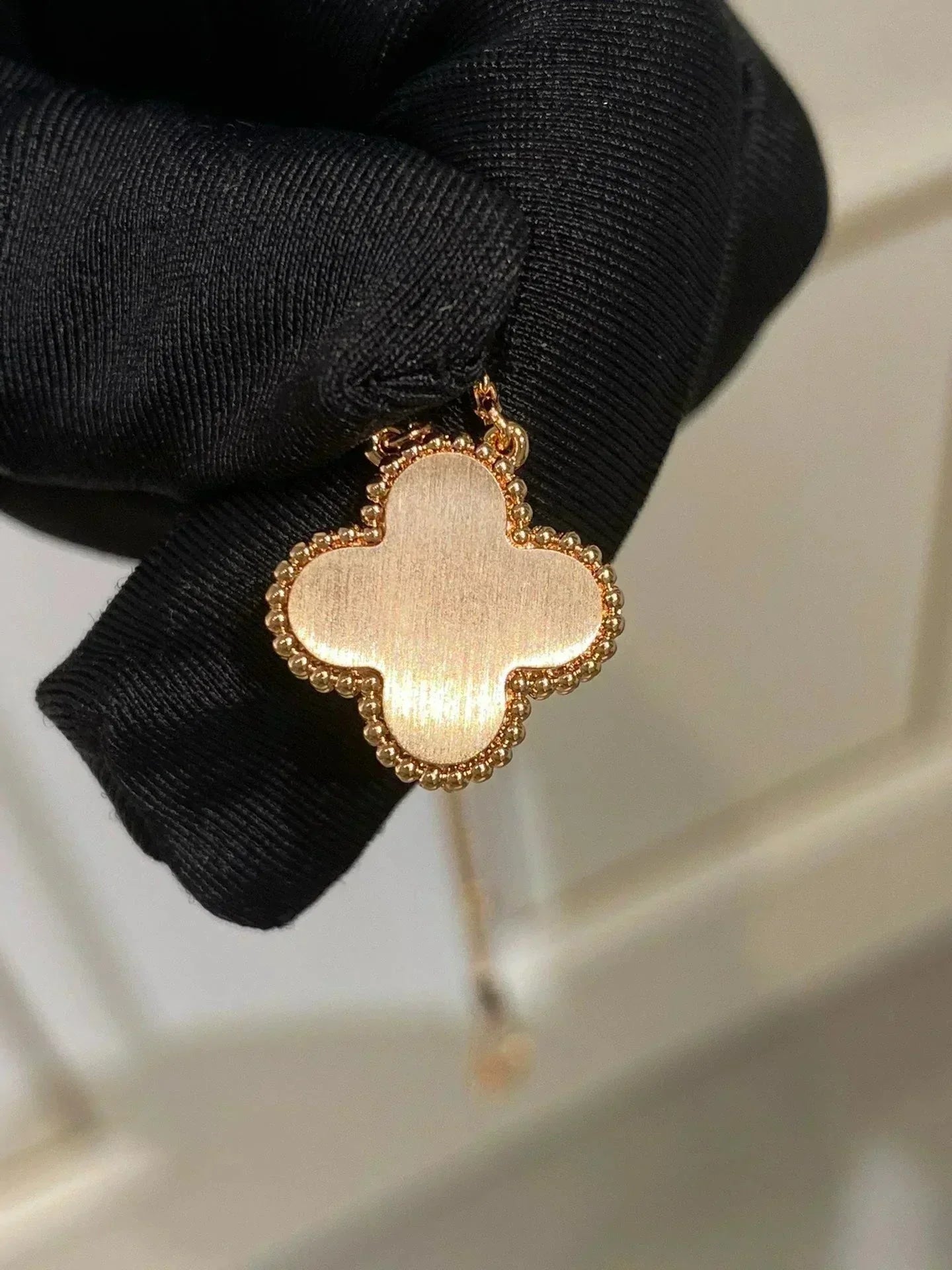 [CiCi]CLOVER 15MM DIAMANT RHODONIT HALSKETTE
