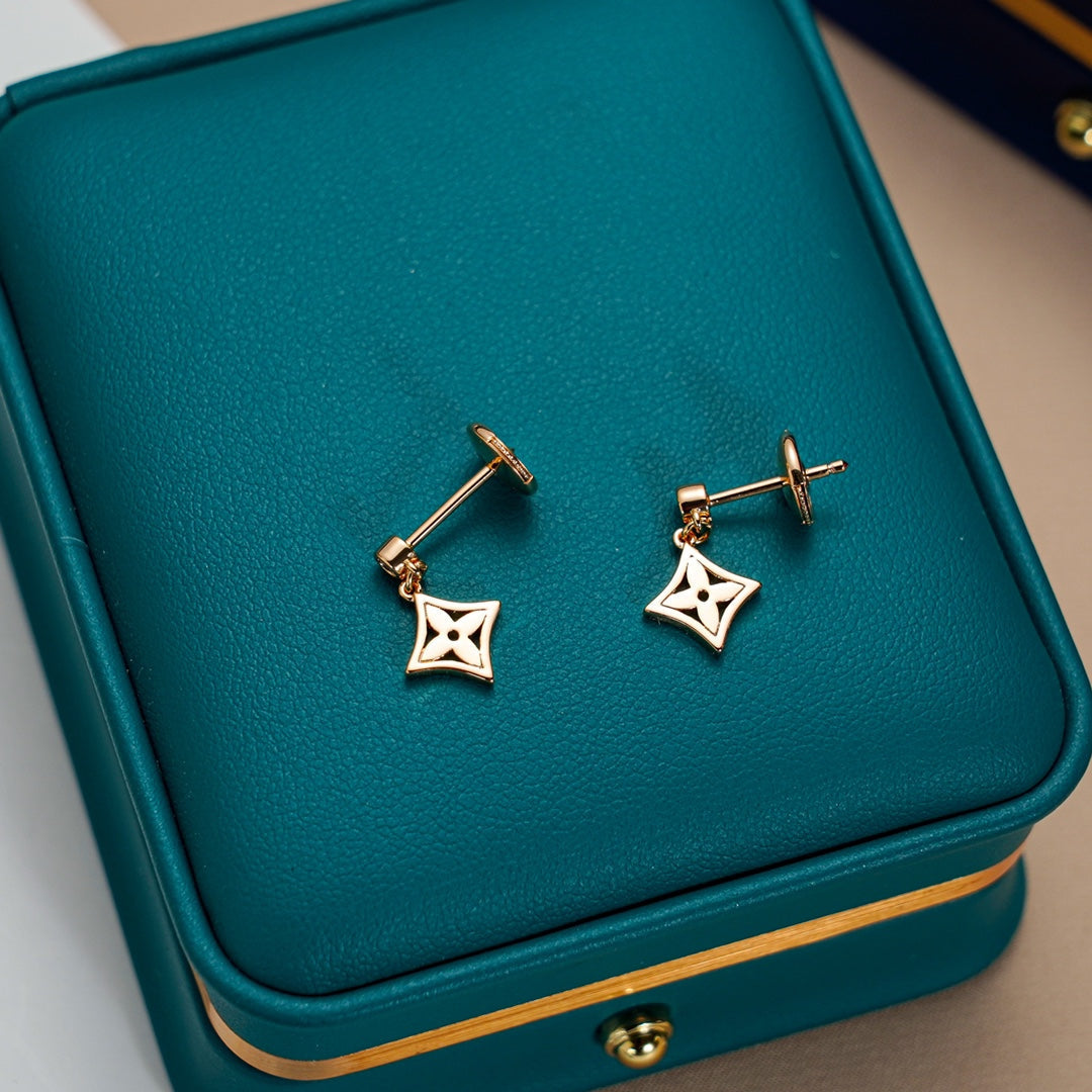 [CiCi]STAR EARRINGS GOLD