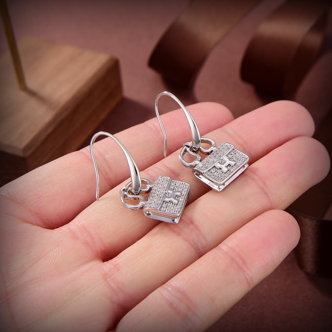 [CiCi]KELLY DIAMOND EARRINGS
