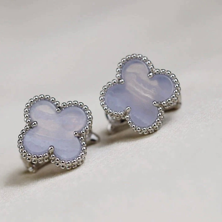 [CiCi]CLOVER MEDIUM 1 MOTIFS  WHITE MOP EARRINGS SILVER