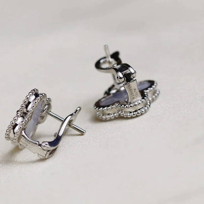 [CiCi]CLOVER MEDIUM 1 MOTIFS  WHITE MOP EARRINGS SILVER