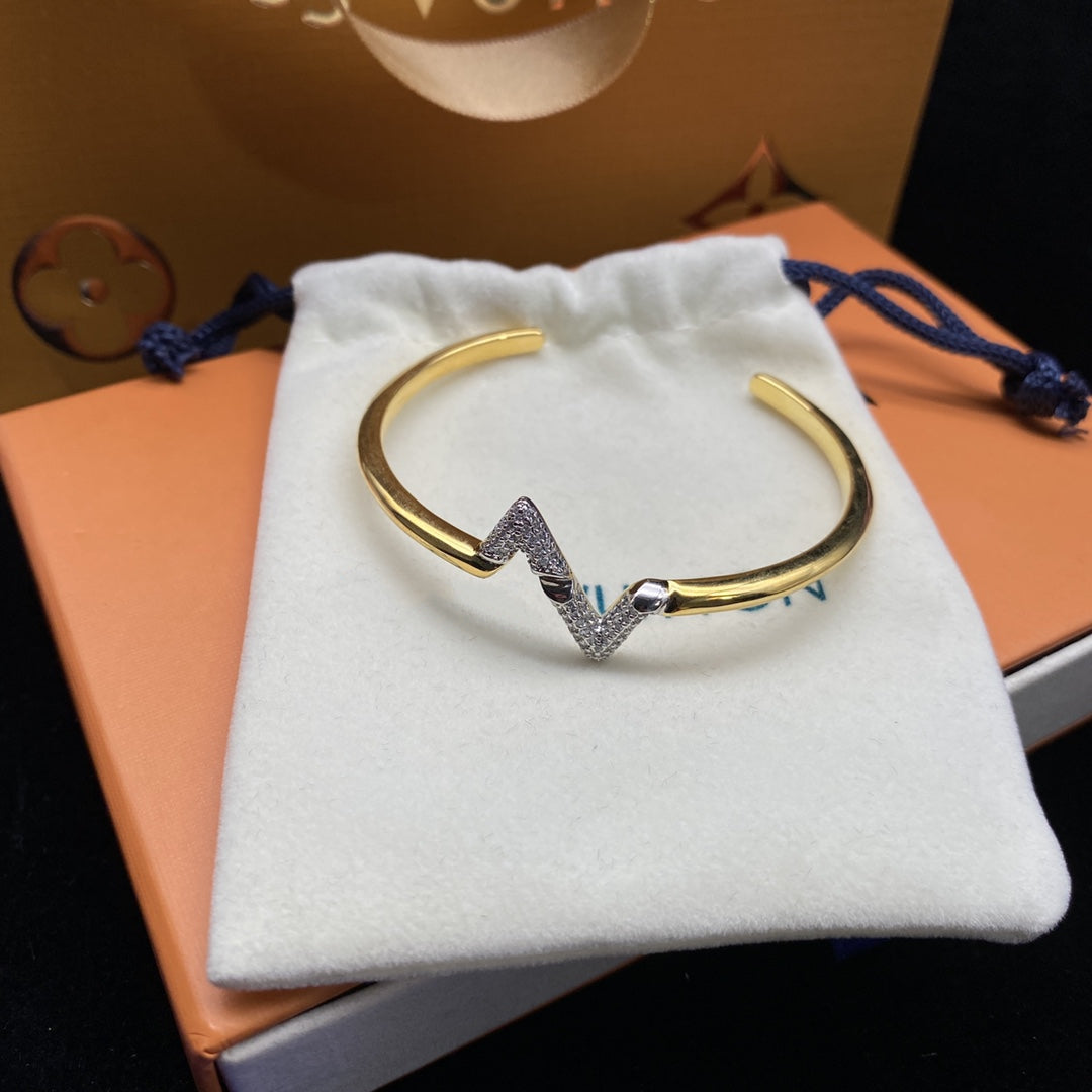 [CiCi]VOLTE UPSITE DOWN DIAMOND GOLD OPEN BRACELET