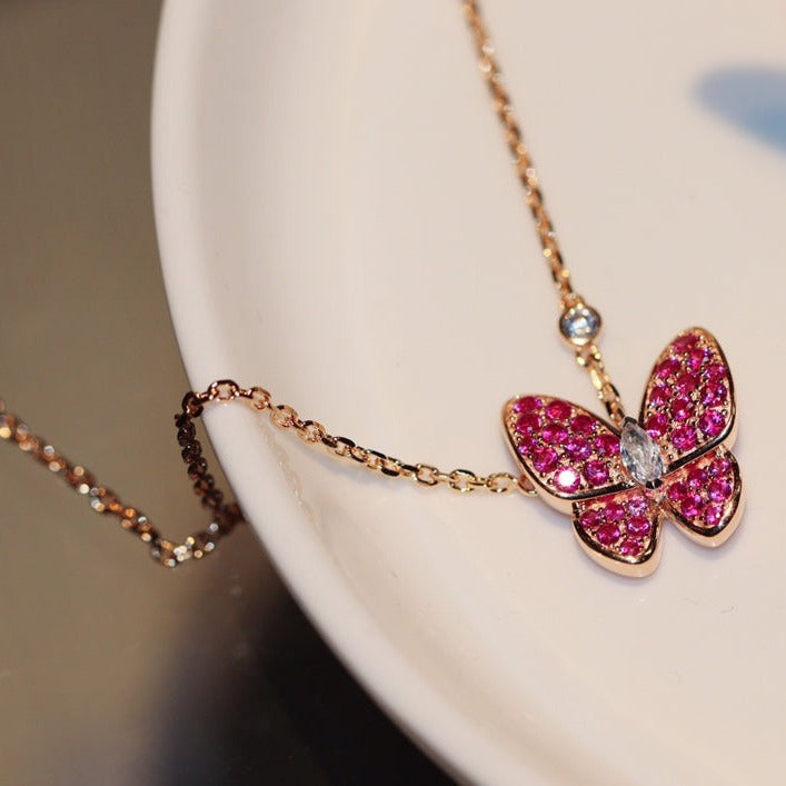 [CiCi] BUTTERFLY ROTGOLD-HALSKETTE MIT ROTEM DIAMANT