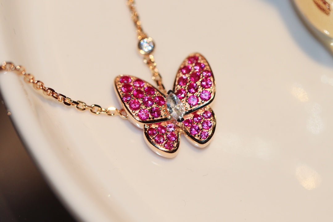 [CiCi] BUTTERFLY ROTGOLD-HALSKETTE MIT ROTEM DIAMANT