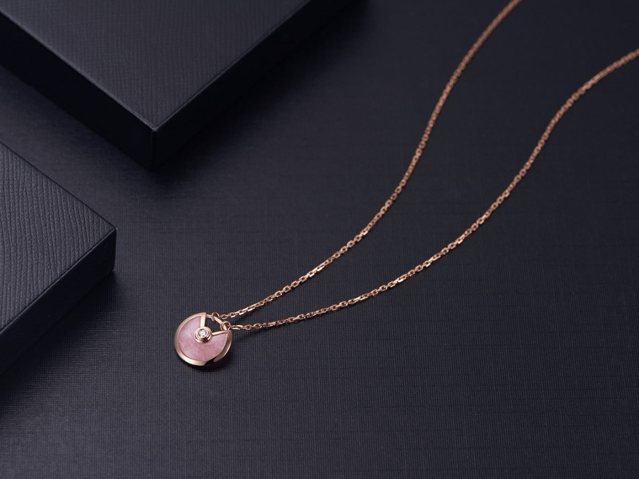 [CiCi]AMULETTE ROSE GOLD PINK MOP NECKLACE