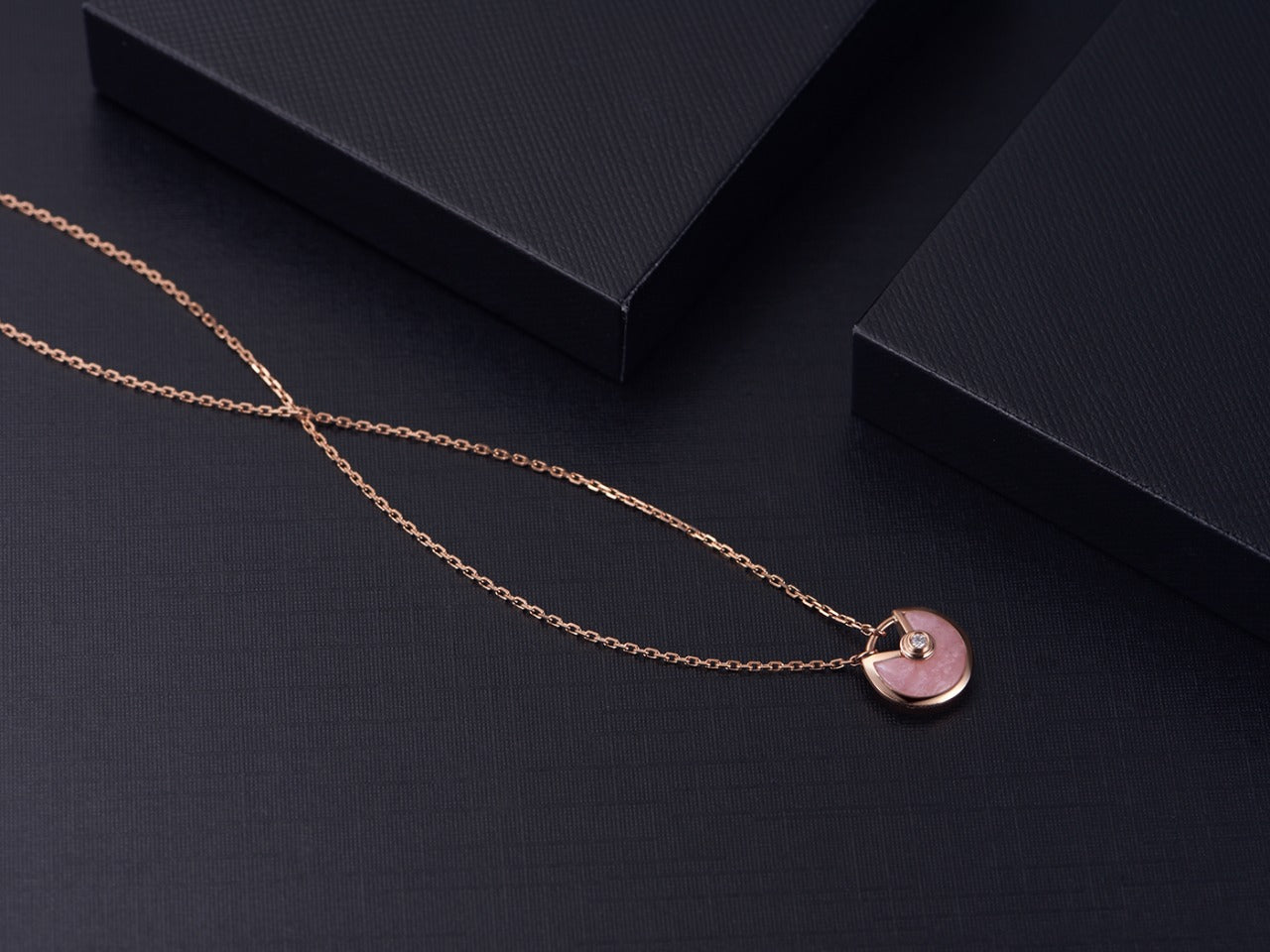 [CiCi]AMULETTE ROSE GOLD PINK MOP NECKLACE