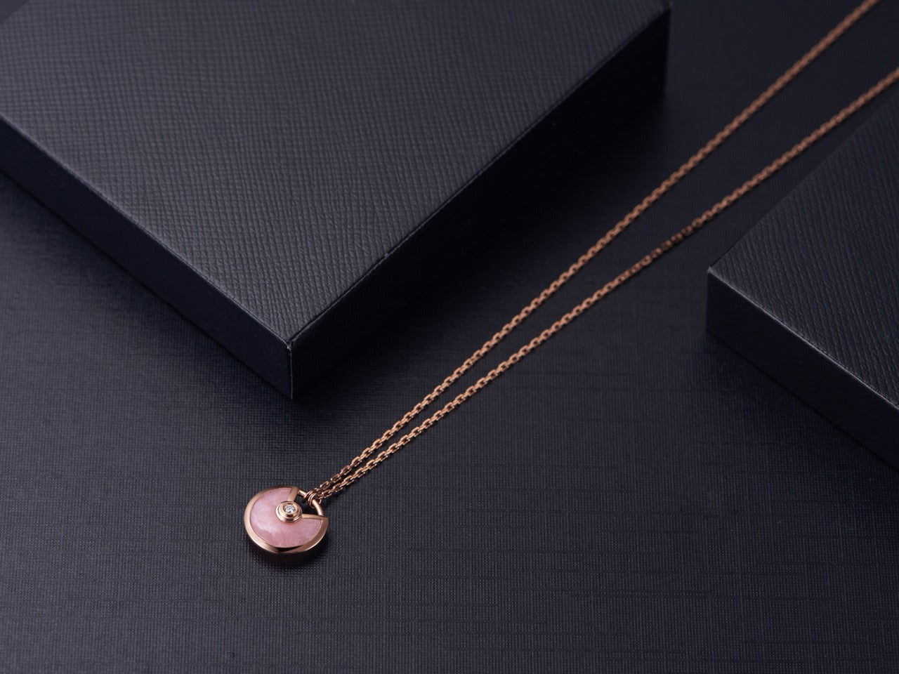 [CiCi]AMULETTE ROSE GOLD PINK MOP NECKLACE