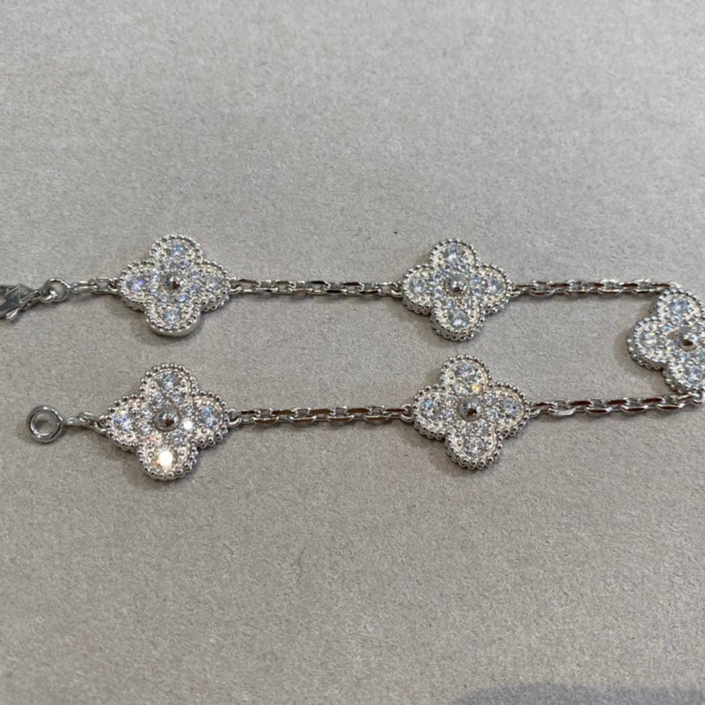 [CiCi] CLOVER 5 MOTIF FULL DIAMOND BRACELET COLLECTION