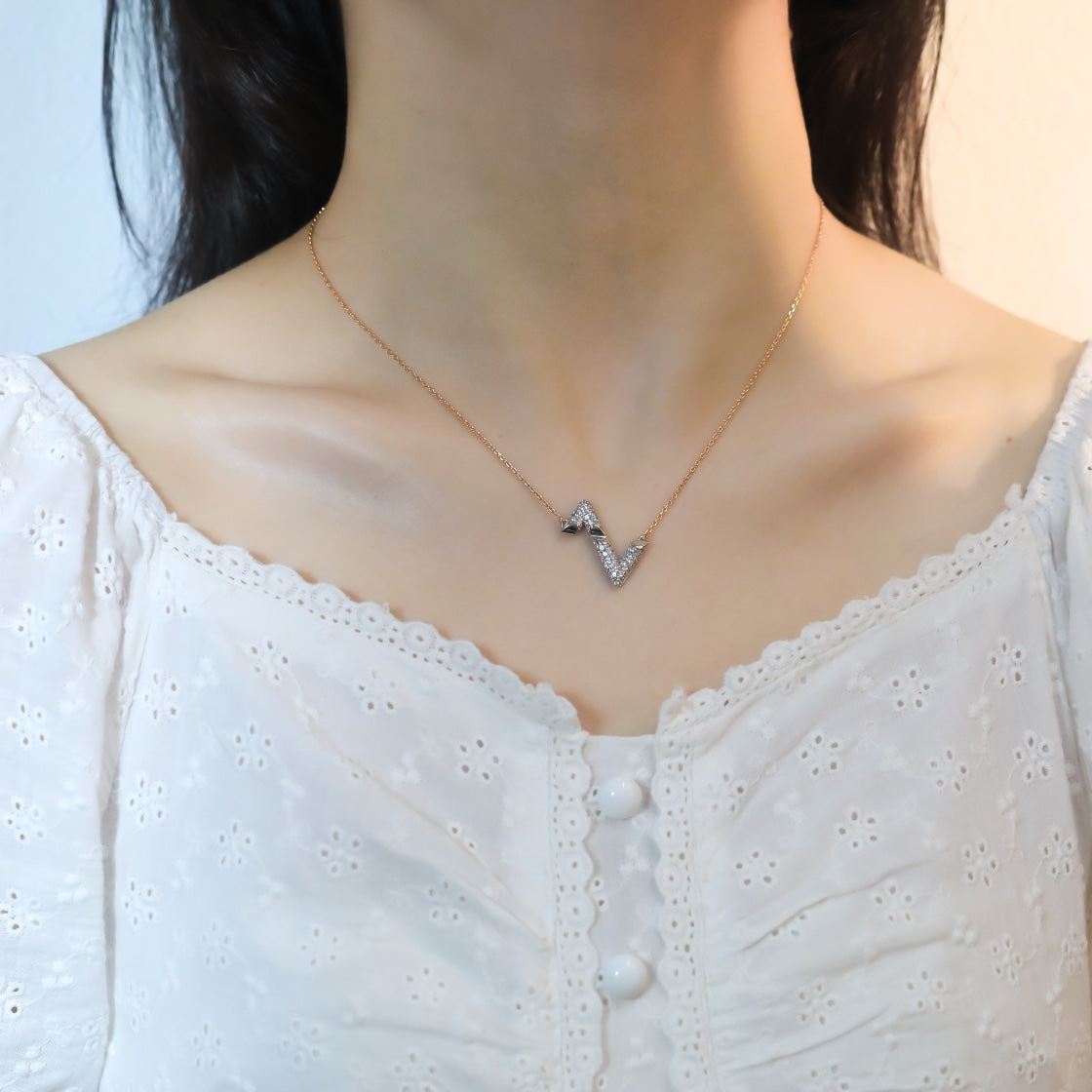 [CiCi]VOLT SILVER DIAMOND PEDANT NECKLACE