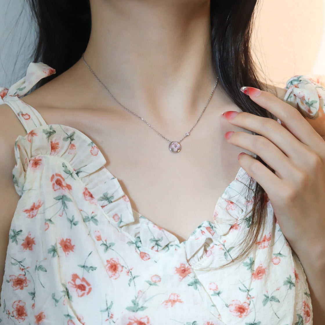 [CiCi]SUN PEDANT PINK GOLD 1 DIAMOND NECKLACE