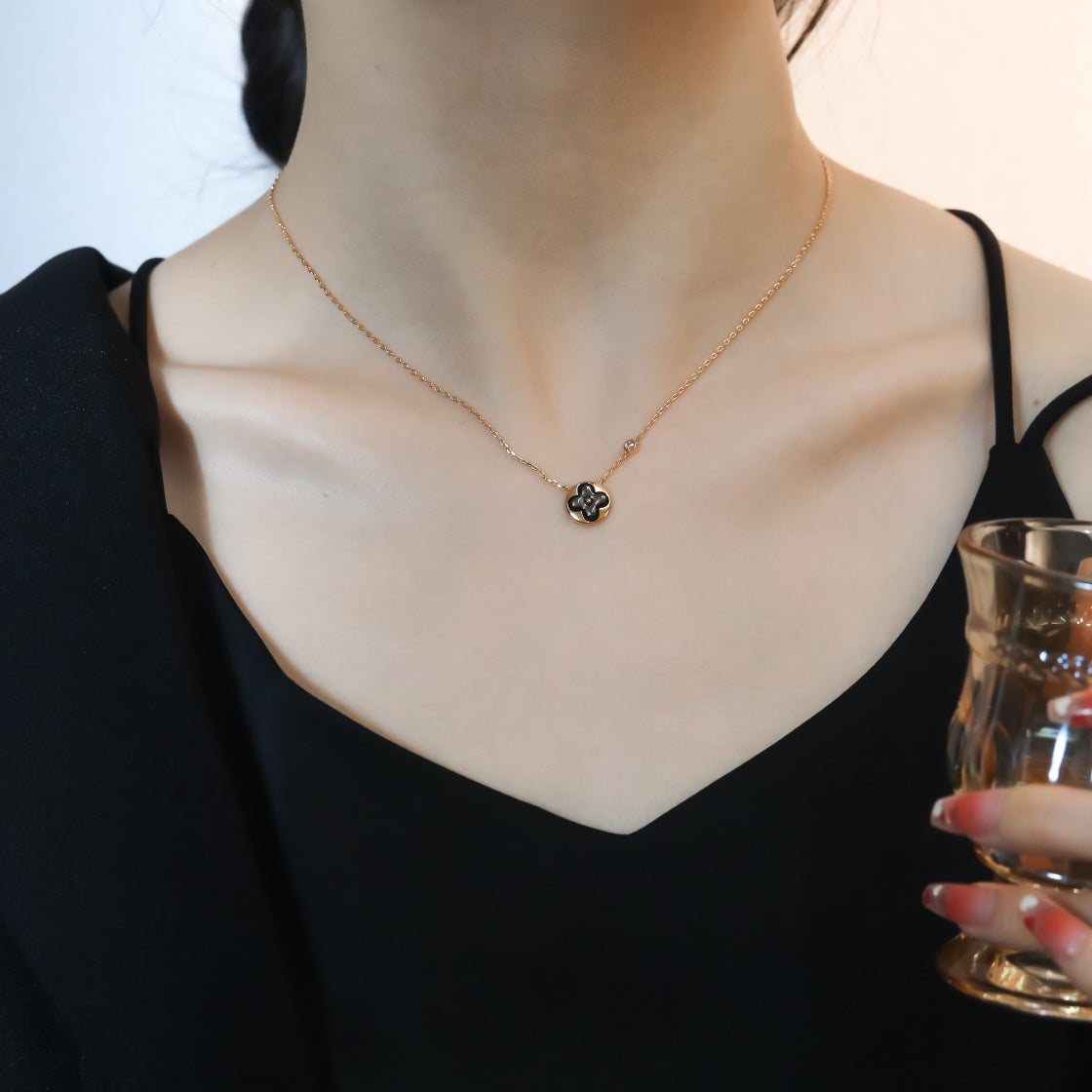 [CiCi]SUN PEDANT PINK GOLD 1 DIAMOND NECKLACE