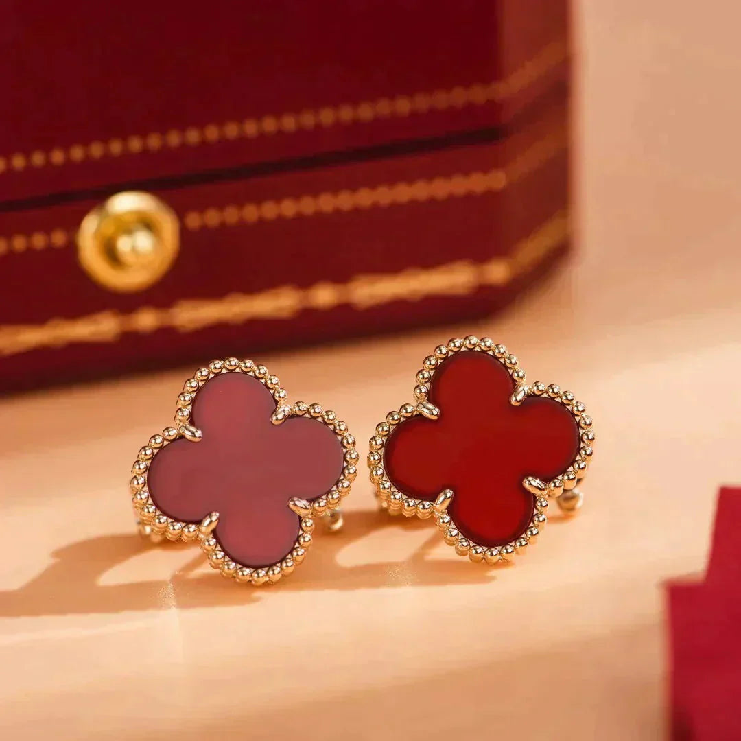 [CiCi]CLOVER MEDIUM 1 MOTIFS CARNELIAN  EARRINGS