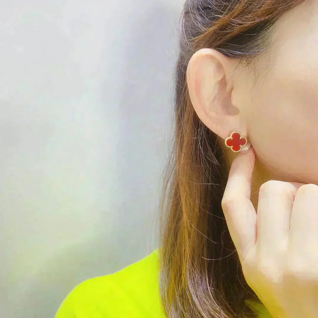 [CiCi]CLOVER MEDIUM 1 MOTIFS CARNELIAN  EARRINGS