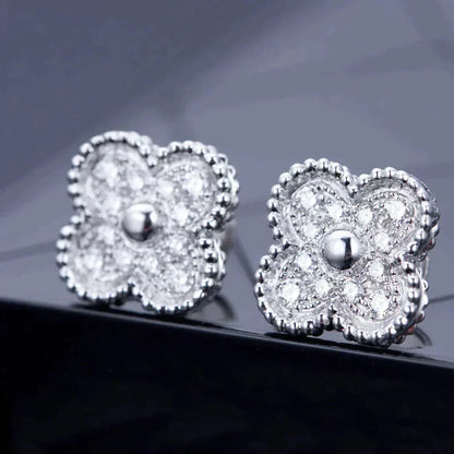 [CiCi]CLOVER 1 MOTIFS DIAMOND STUD EARRINGS SILVER