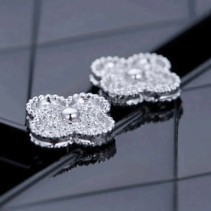 [CiCi]CLOVER 1 MOTIFS DIAMOND STUD EARRINGS SILVER